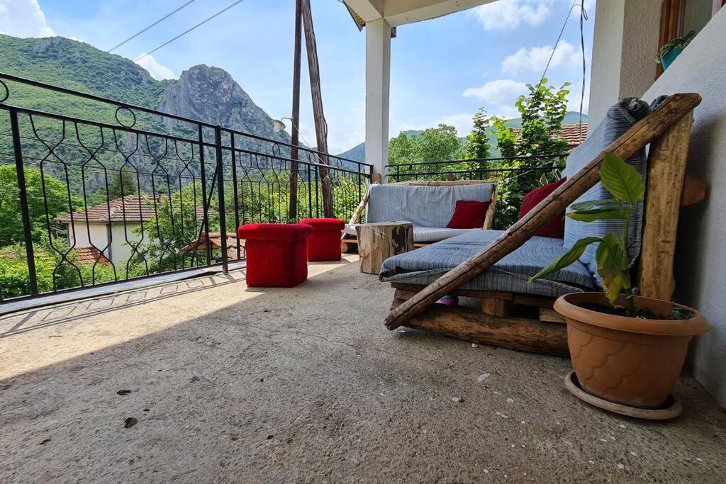 Ilis House Matka Villa สโกเปีย ภายนอก รูปภาพ